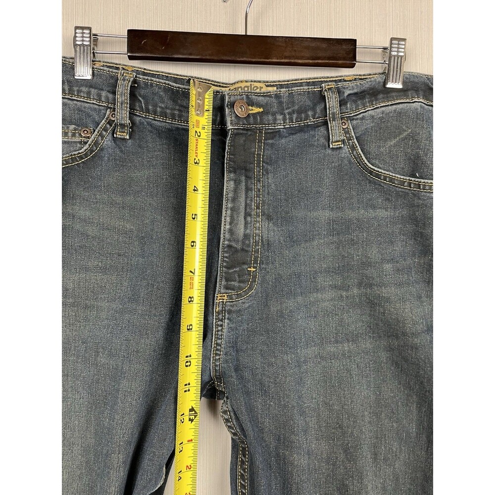 Wrangler Authentics Mens 38x30 Dark Wash Jeans Stretch Denim Workwear - Picture 11 of 13